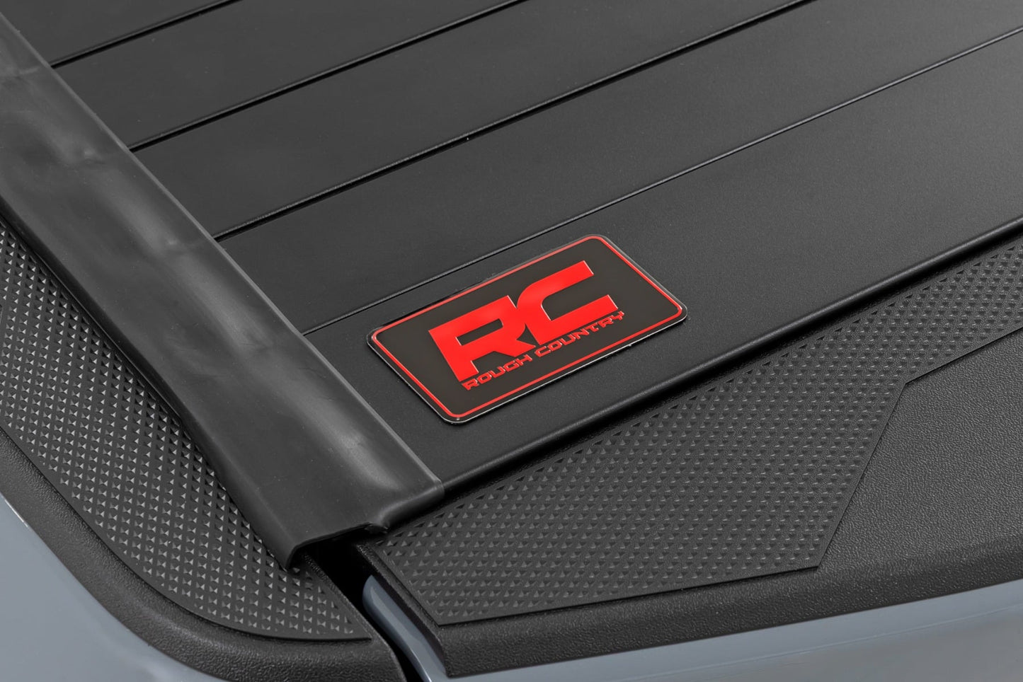 Hard Roll Up Bed Cover | 5' Bed | Nissan Frontier 2WD/4WD (2022-2026)