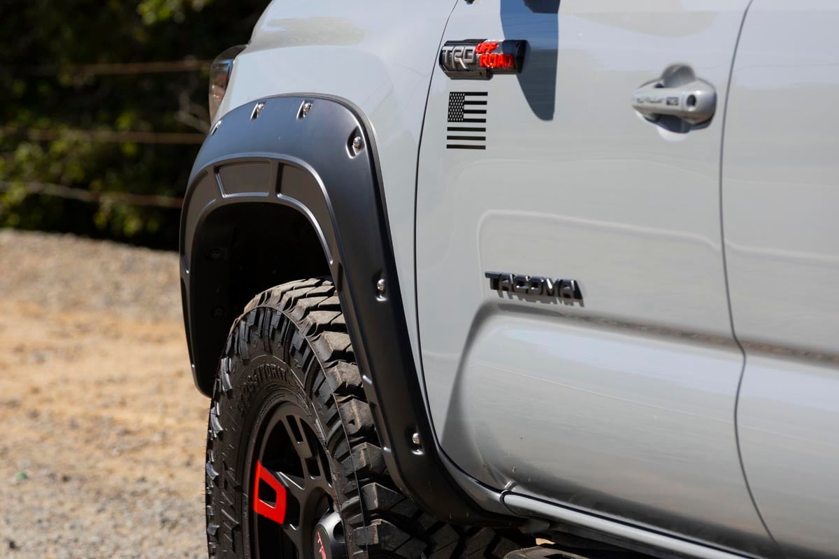 Defender Fender Flares | 218 Midnight Black Metallic | Toyota Tacoma (16-23)
