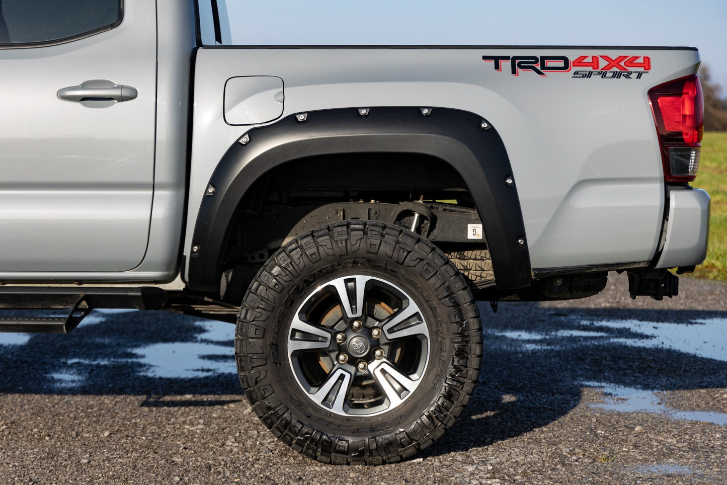 Pocket Fender Flares | 1H5 Cement | Toyota Tacoma 2WD/4WD (2016-2023)
