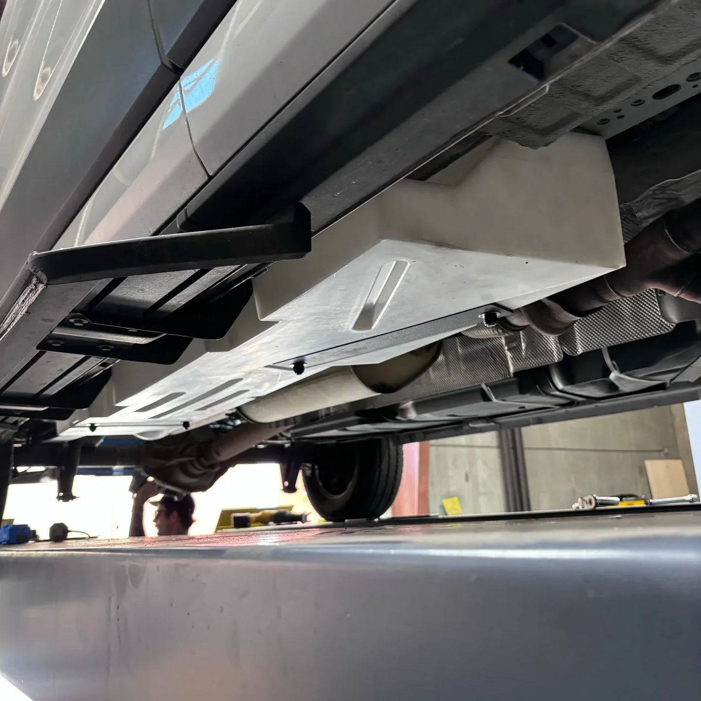 20 Gallon Passenger Side Undercarriage Fresh/Grey Water Tank for 2015-2025 Ford Transit 148" & 148" EXT