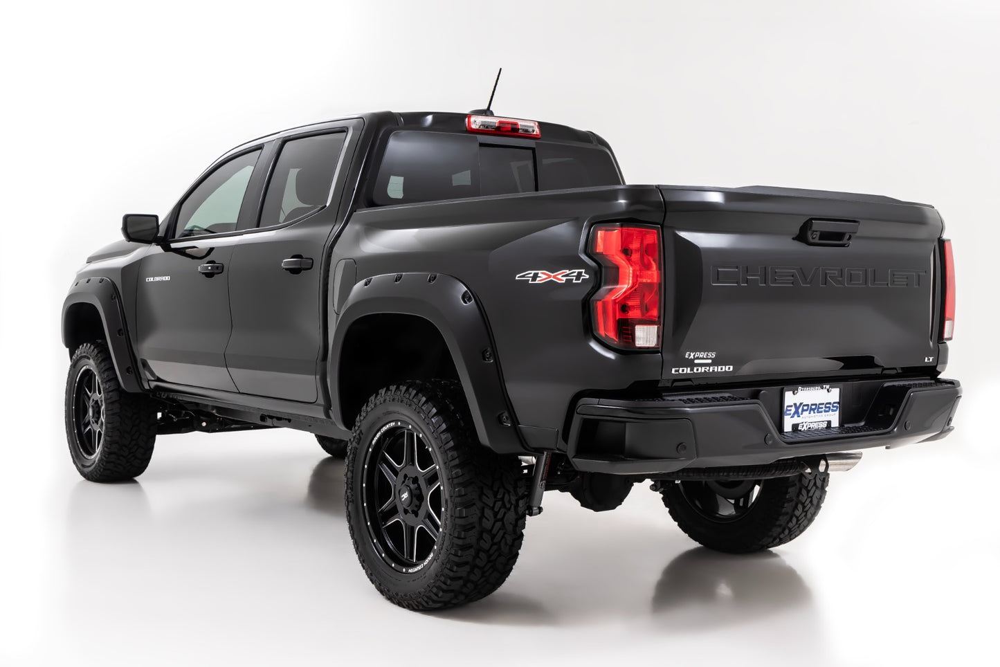 Pocket Fender Flares | GAE Snowdrift | Chevy Colorado 2WD/4WD (2023-2026)