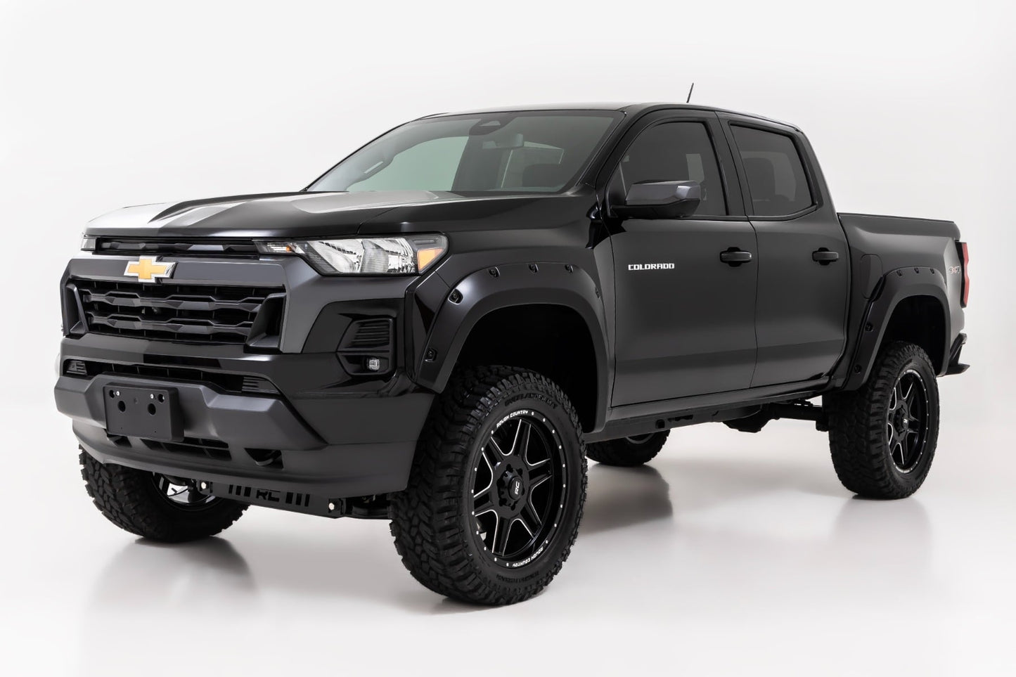 Pocket Fender Flares | GAE Snowdrift | Chevy Colorado 2WD/4WD (2023-2026)