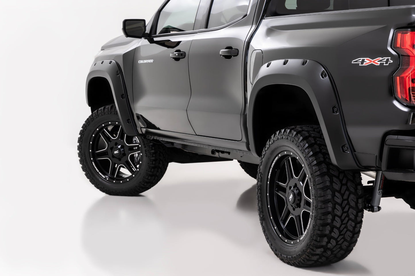 Pocket Fender Flares | GBF Sunrise Orange | Chevy Colorado 2WD/4WD (23-26)