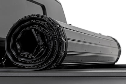 Hard Roll Up Bed Cover | 6'10" Bed | Ford F-250/F-350 Super Duty (17-26)