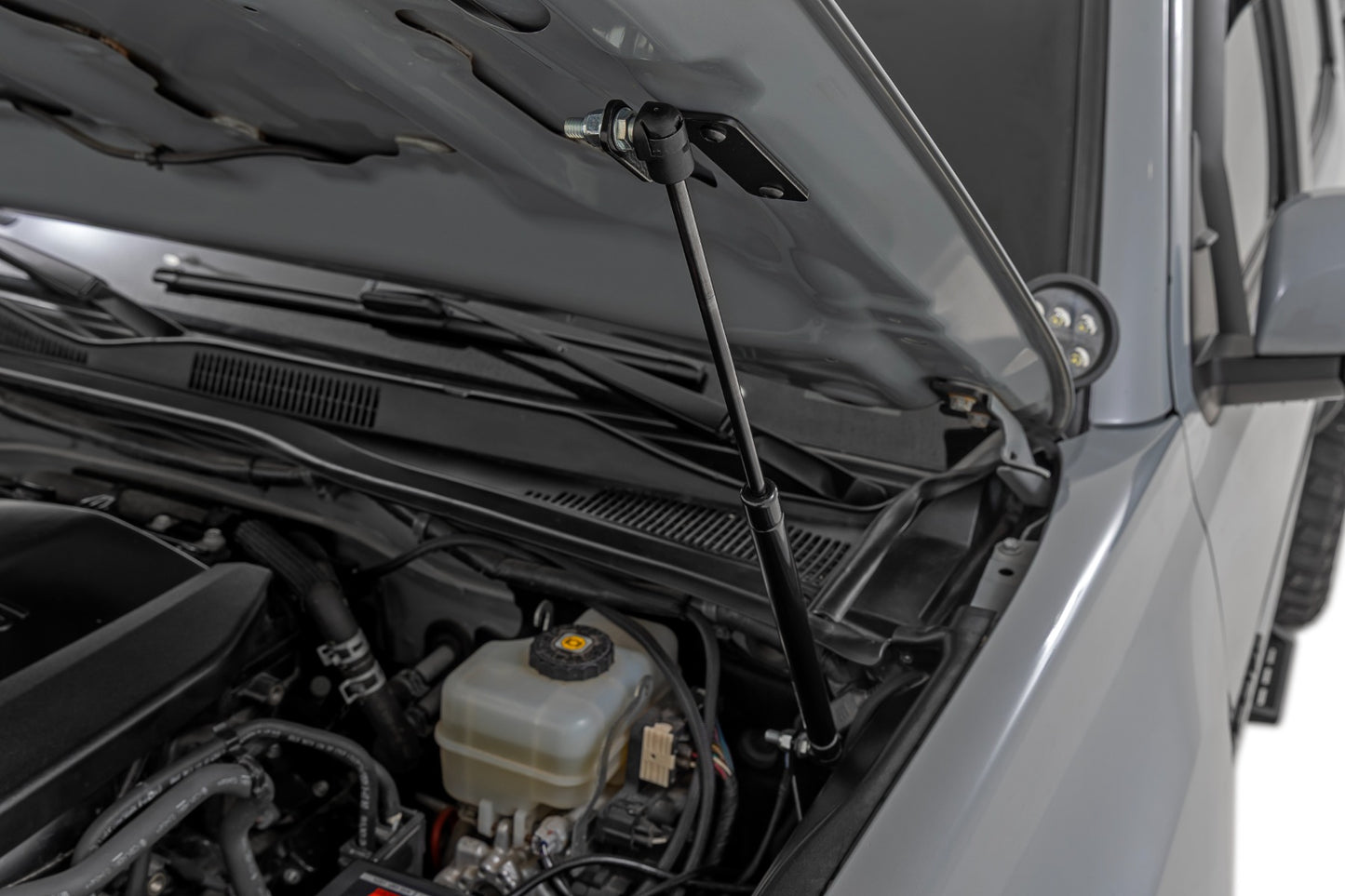 Hood Struts | Hydraulic | Toyota Tacoma 2WD/4WD (2016-2023)