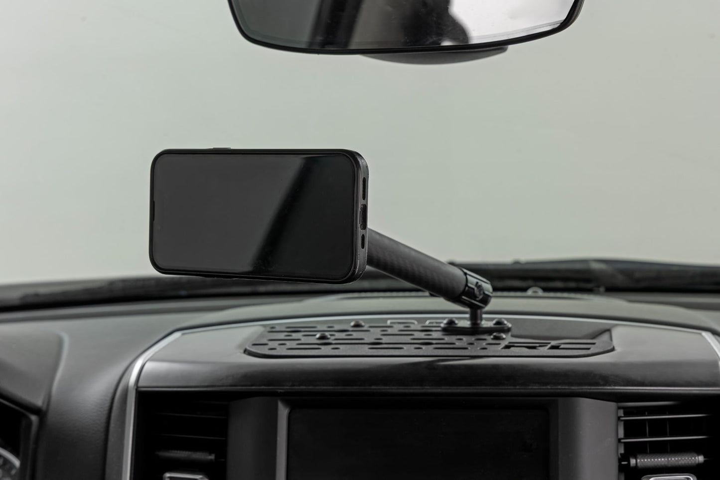 Dash Mount | 8" Mag Safe Mount Kit | 8in Screen | Ram 1500 2WD/4WD (19-26)