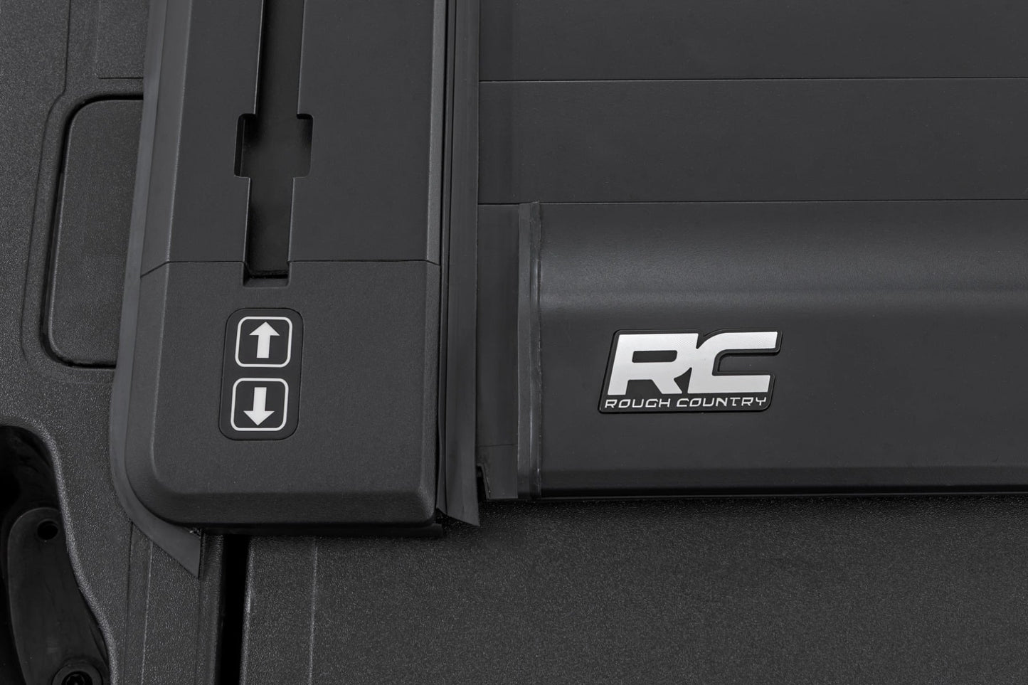 Powered Retractable Bed Cover | 6'10" Bed | Ford F-250/F-350 Super Duty (17-26)