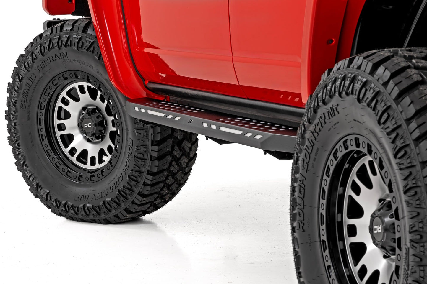 Rough Country 82 Series Wheel | One-Piece | Machined Semi Gloss Black | 17x9 | 6x5.5 | -12mm