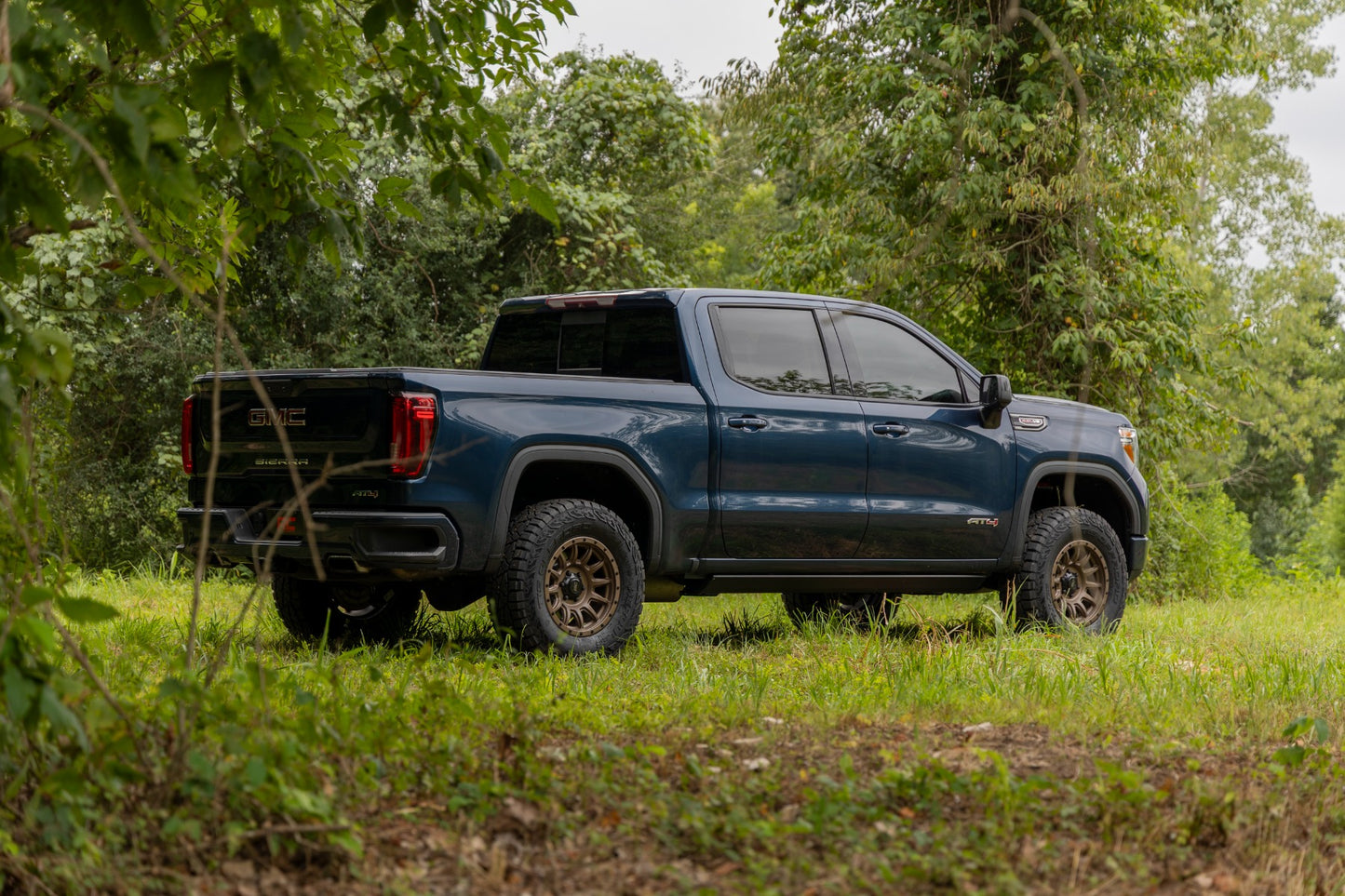 3.5 Inch Lift Kit | Mono Leaf Rear | Vertex | GMC Sierra 1500 2WD/4WD (19-24)