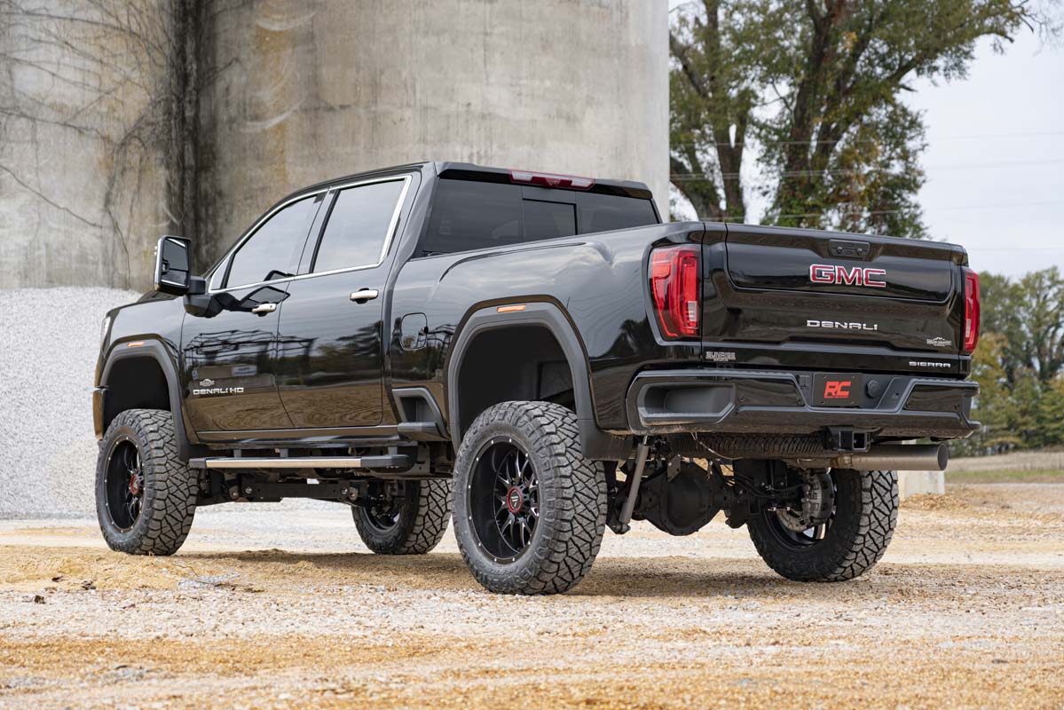 7 Inch Lift Kit | NTD | M1 | w/ Overloads | Chevy/GMC 2500HD/3500HD (20-26)