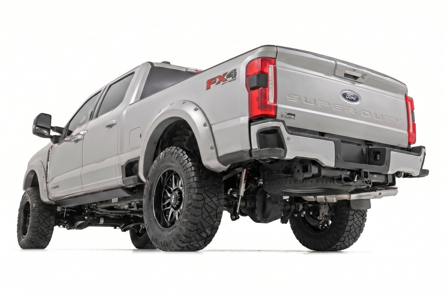 Pocket Fender Flares | JS Iconic Silver | Ford F-250/F-350 Super Duty (23-26)