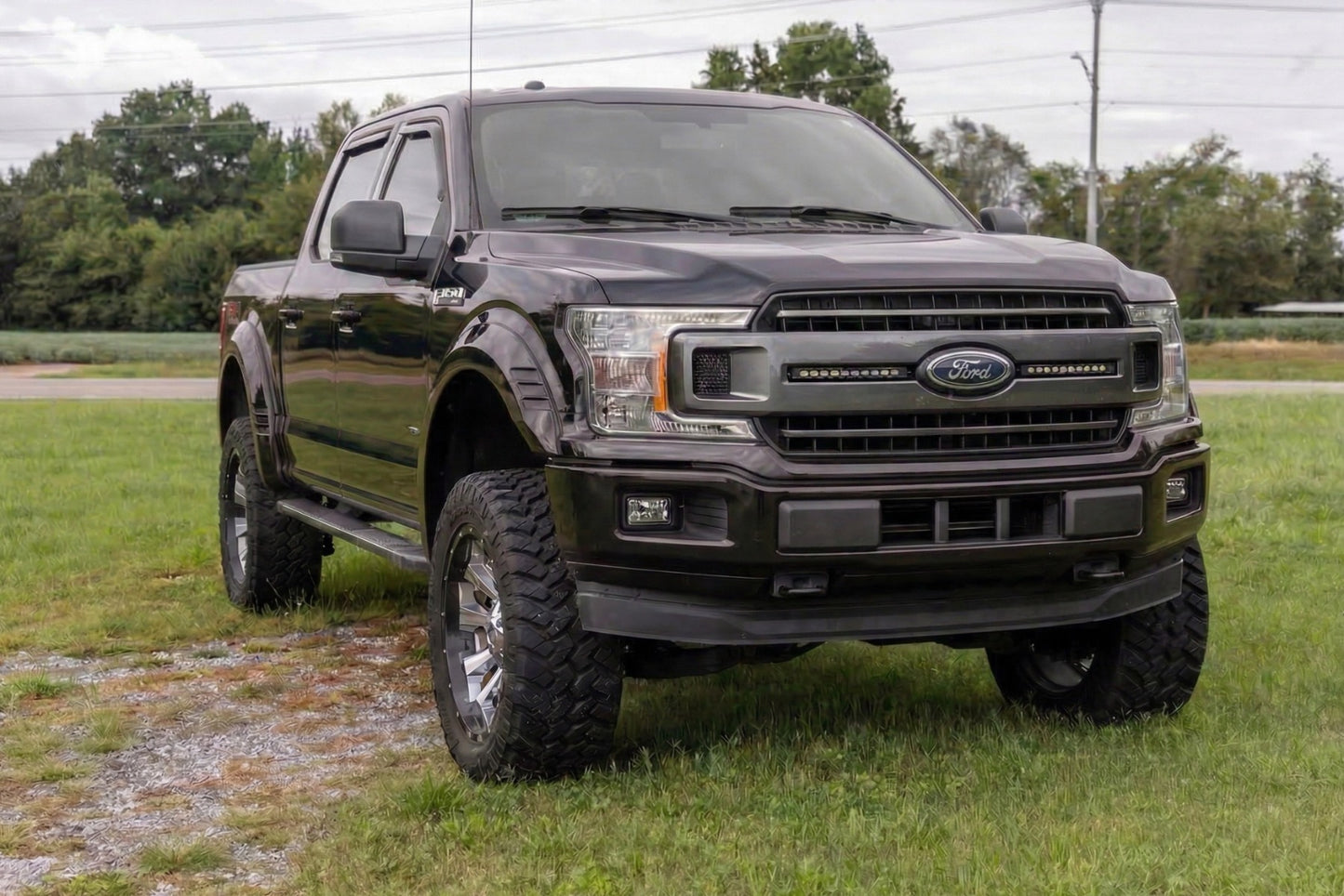 SF1 Fender Flares | UH Tuxedo Black Metallic | Ford F-150 2WD/4WD (15-17)