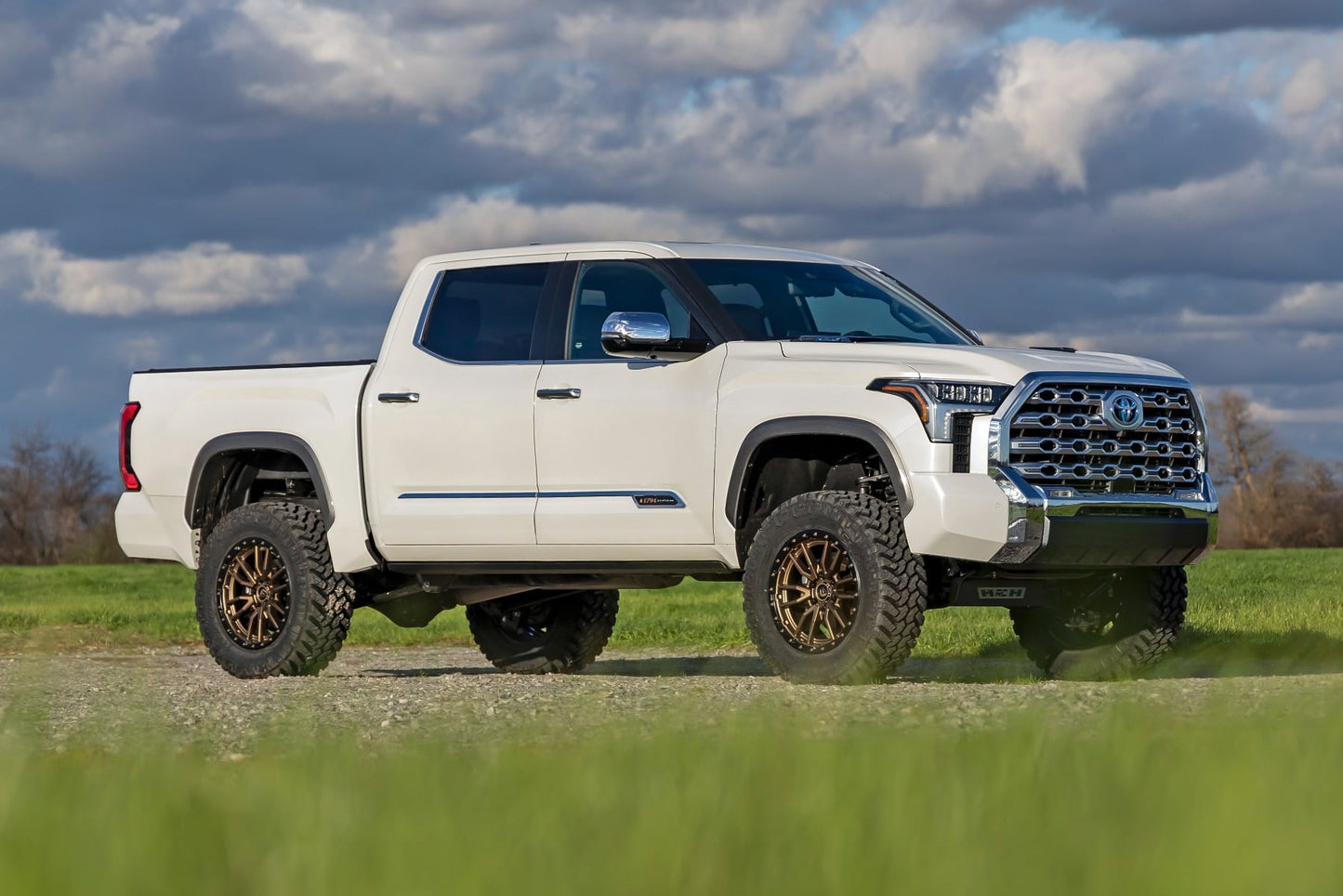 6 Inch Lift Kit | OE Air Ride | Toyota Tundra 4WD (2022-2026)