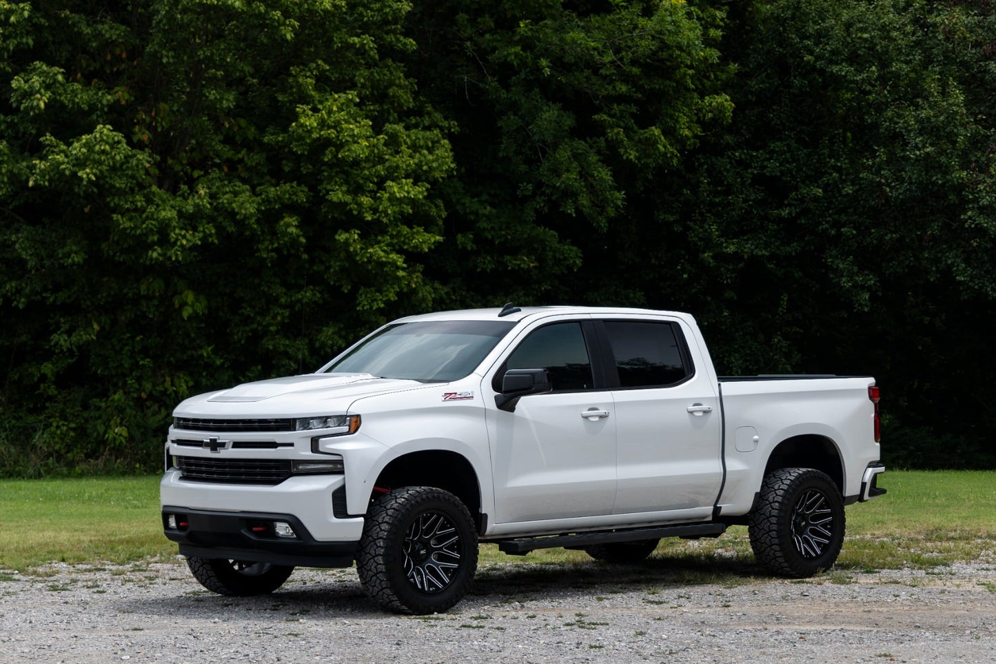 Hood Scoop | GAZ Summit White | Chevy Silverado 1500 2WD/4WD (2019-2026)
