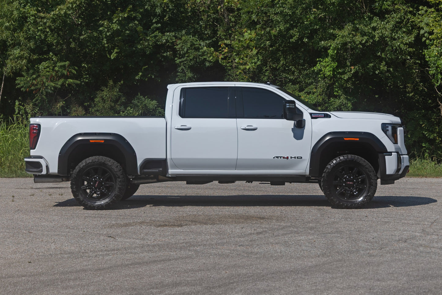 Pocket Fender Flares | GAZ Summit White | GMC Sierra 2500 HD/Sierra 3500 HD (20-26)