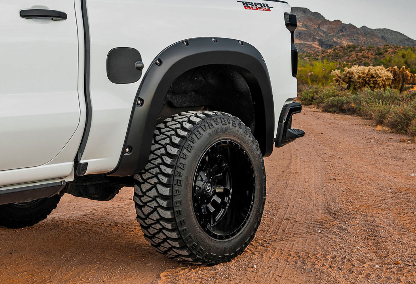 Pocket Fender Flares | GXN Deep Bronze | Chevy Silverado 1500 2WD/4WD (19-21)