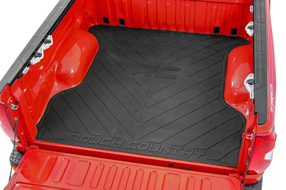 Bed Mat | 6'7" Bed | RC Logo | Chevy/GMC Sierra 1500 (19-26)/Silverado 1500 (19-26)