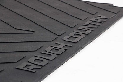 Bed Mat | 5' Bed | RC Logo | Nissan Frontier 2WD/4WD (2005-2026)